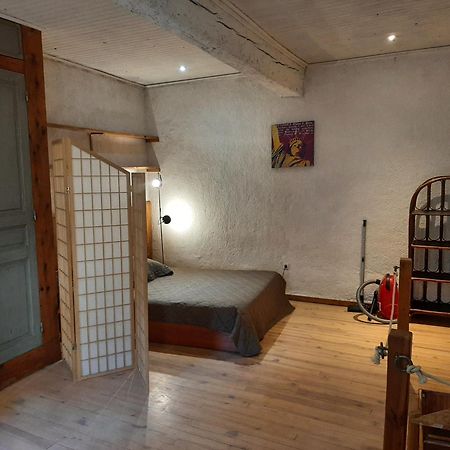 L Oustau Des Arenes Lejlighed Arles Eksteriør billede